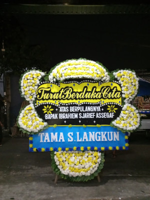 Papan Bunga Duka di Gaharu